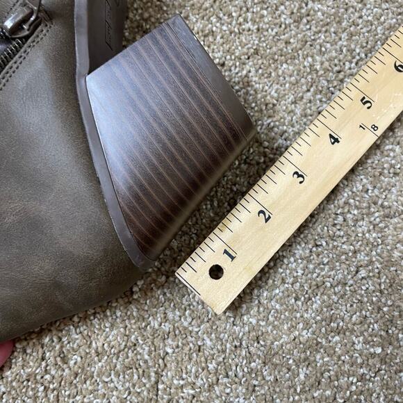 Aerosoles Women's Vitality Boot Faux Leather ankle booties memory foam SZ 10 tan - Picture 7 of 10